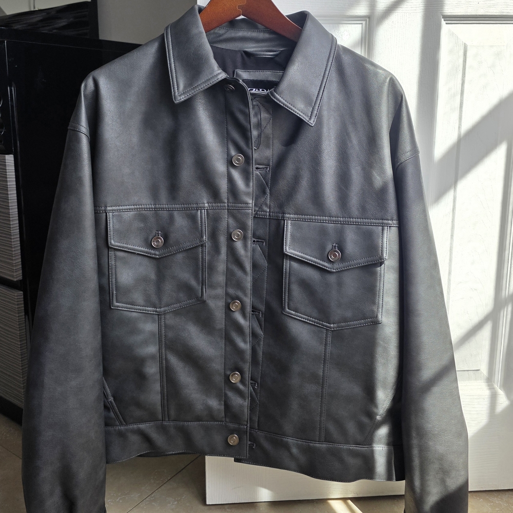 [NEW WITH TAG] ZARA Men's Black Faux Leather Jacket Size L